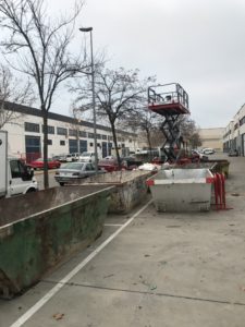 Excavaciones y Derribos.